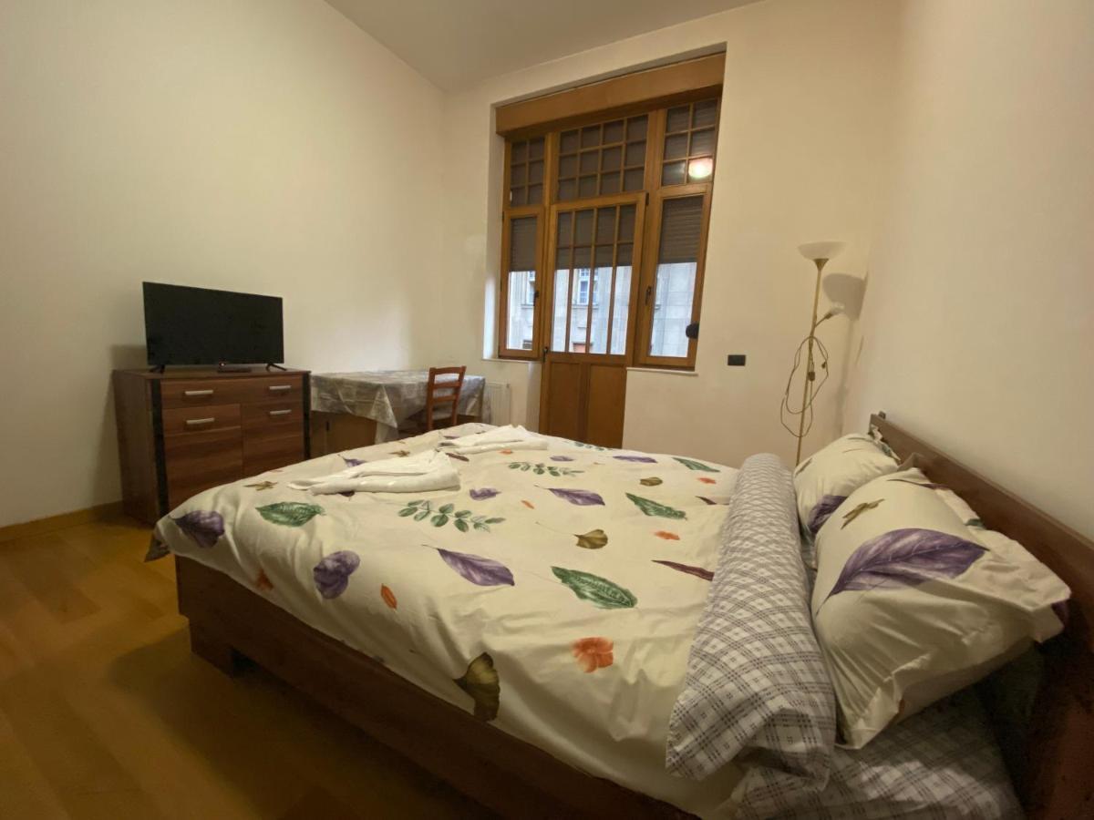 Apartament Piata Victoriei Timisoaraアパートメント エクステリア 写真
